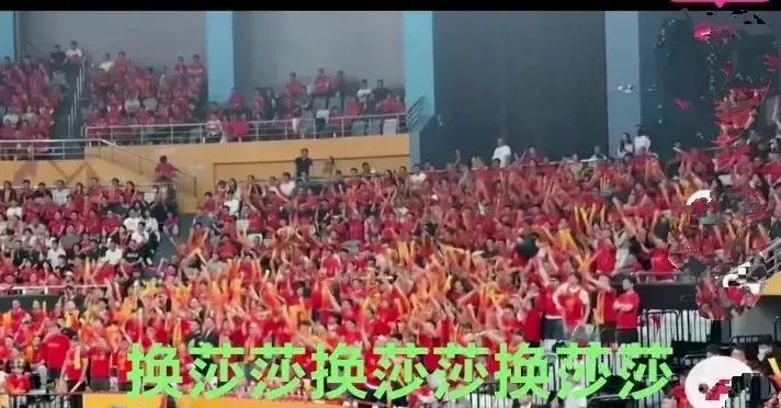 关于国内联赛再掀波澜,吸引无数球迷观看的信息 关于国内联赛再掀波澜,吸引无数球迷观看的信息