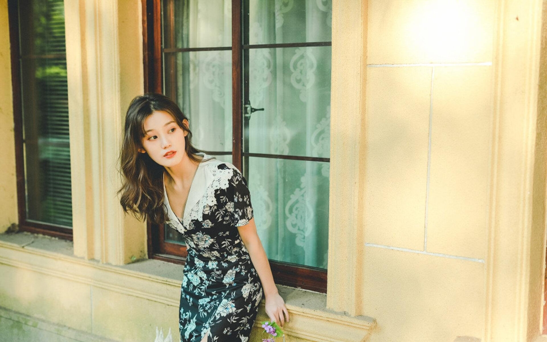 从弃子到钥匙，霍勒迪评分拉满之夜，黄蜂用独行侠的剧本完成致命反杀