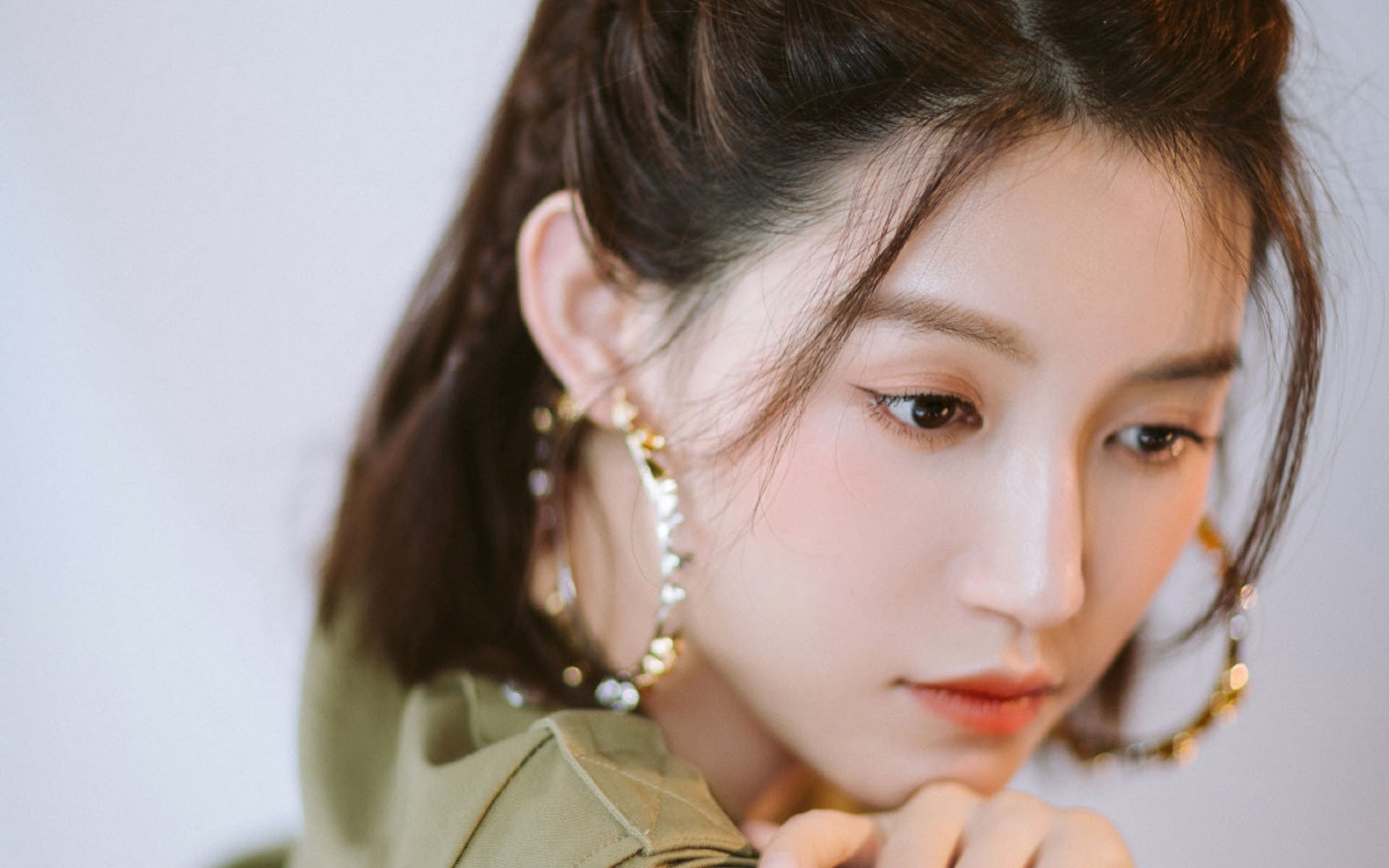 跨界交锋,当欧冠决赛级攻防在篮球场上演—步行者火力全开压境深圳