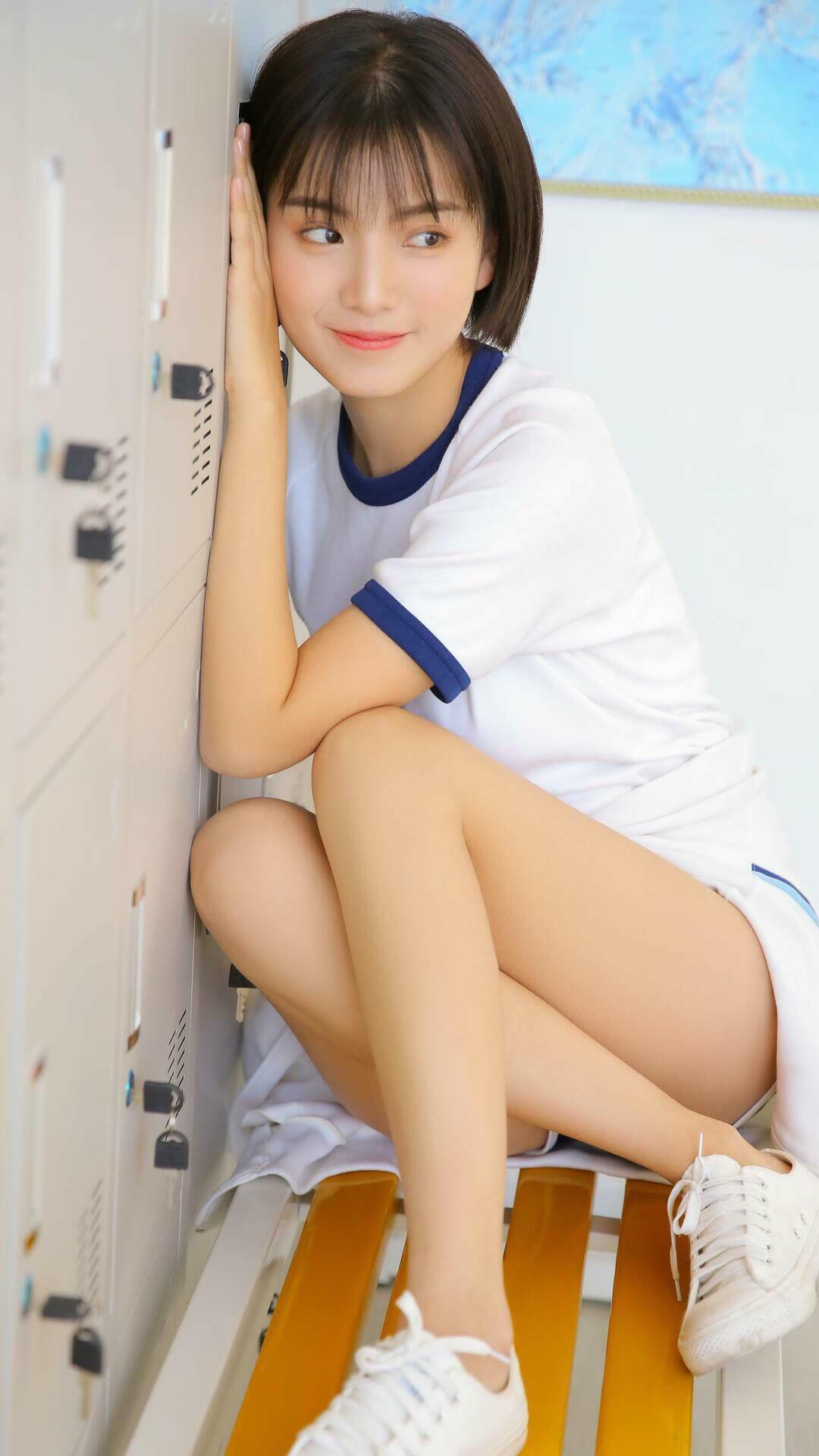 雷火电竞网站-双城记，塞维利亚的钢铁防线与久保建英的东方里程碑